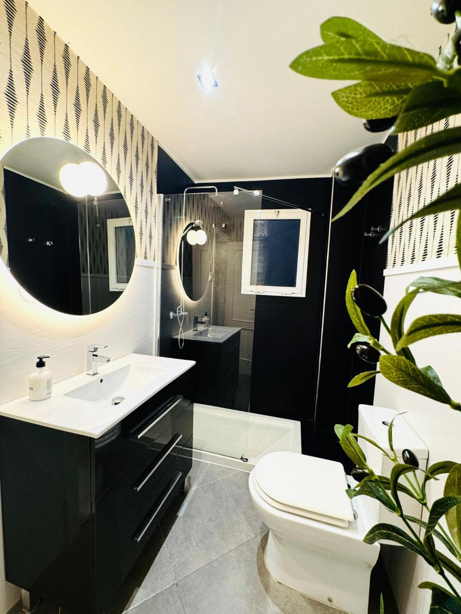 Nuevo Cathedral Deluxe Apartment Sinesedesignhomes Málaga Eksteriør bilde